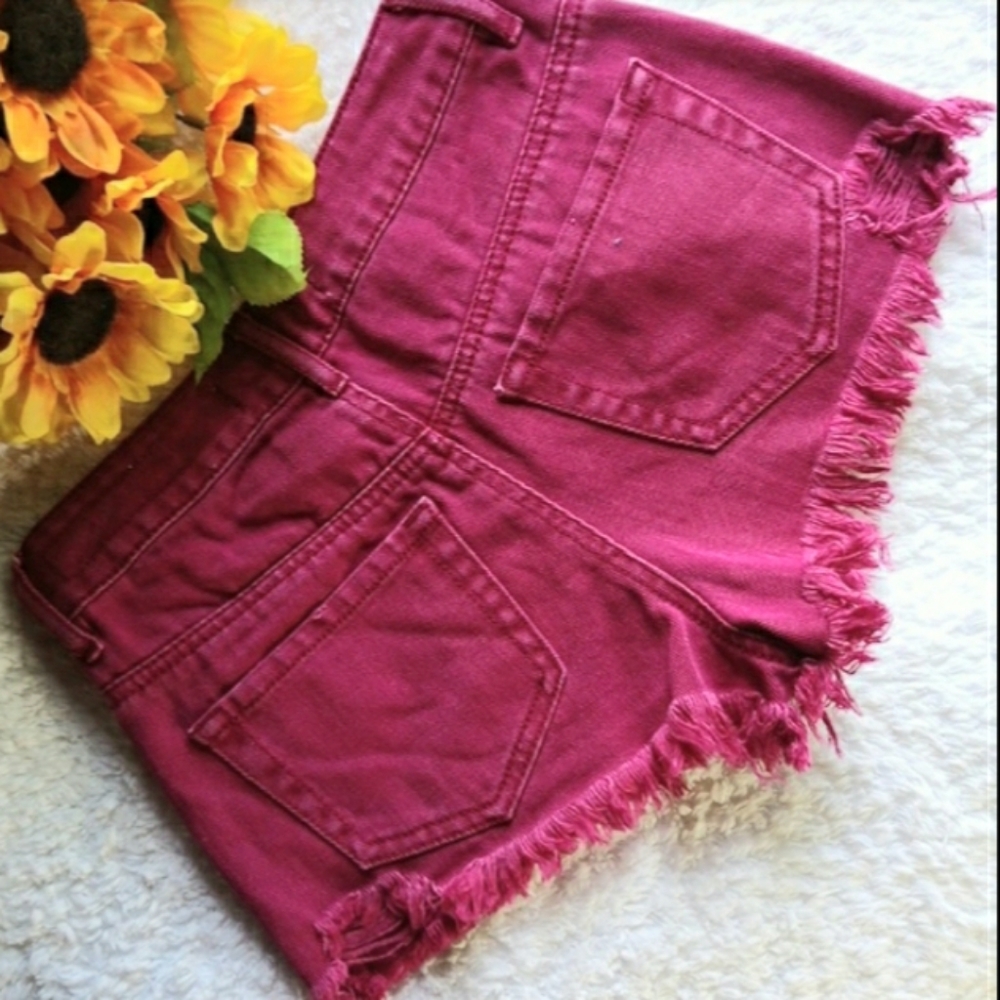BULLHEAD Distressed High Waist Denim Shorts sz 00 / XXS Red Burgandy - Picture 3 of 6